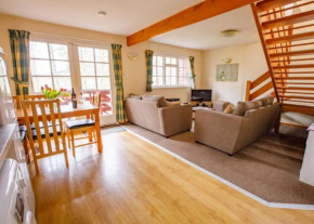 Woodland Lodge